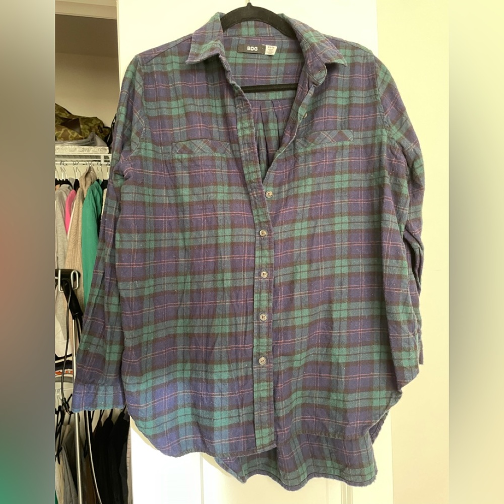 Urban outfitters oversize button down size xs